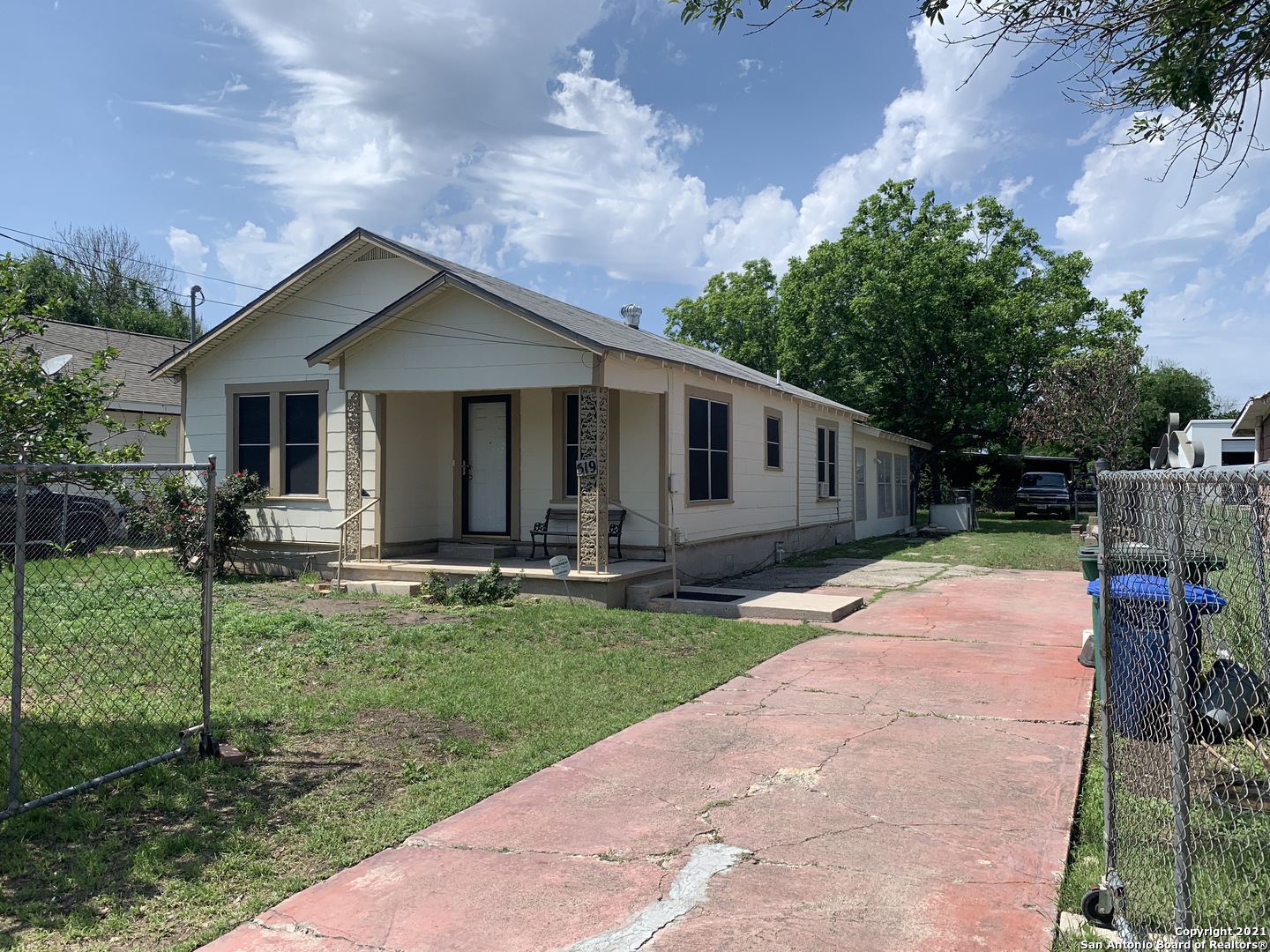 519 Kendalia Avenue San Antonio TX 78221