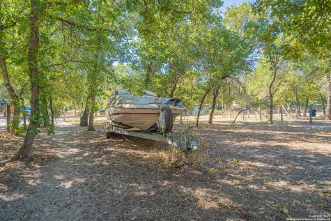 188 Oakview Drive La Vernia TX 78121