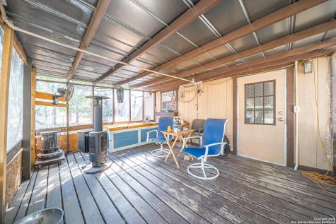 188 Oakview Drive La Vernia TX 78121
