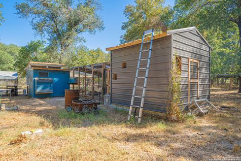 188 Oakview Drive La Vernia TX 78121