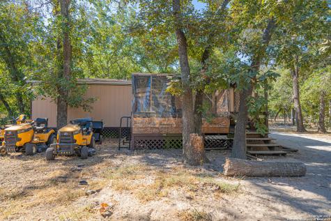 188 Oakview Drive La Vernia TX 78121