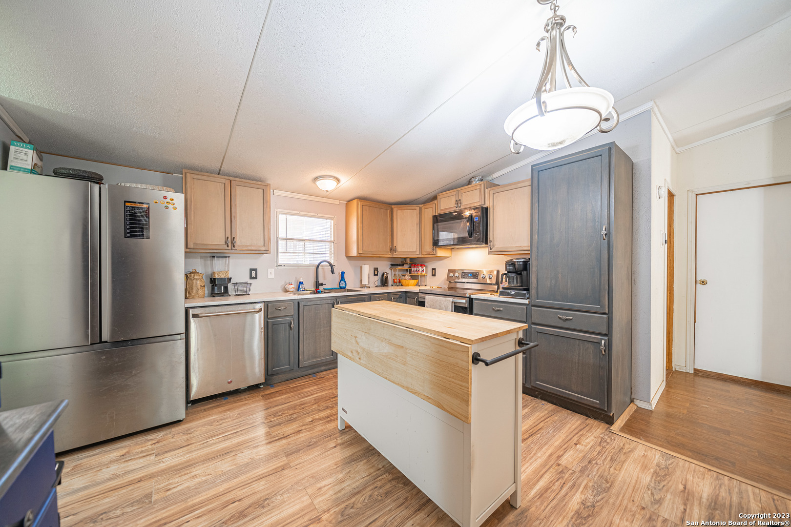 188 Oakview Drive La Vernia TX 78121
