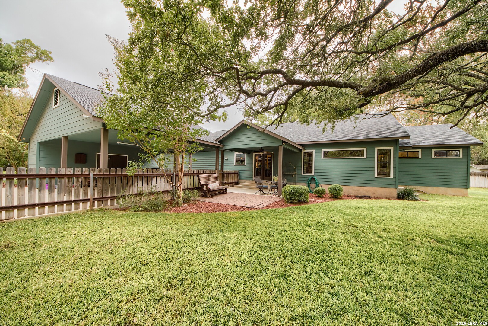 2805 Avenue H Hondo TX 78861