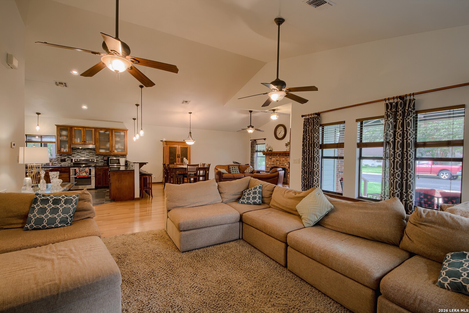 2805 Avenue H Hondo TX 78861