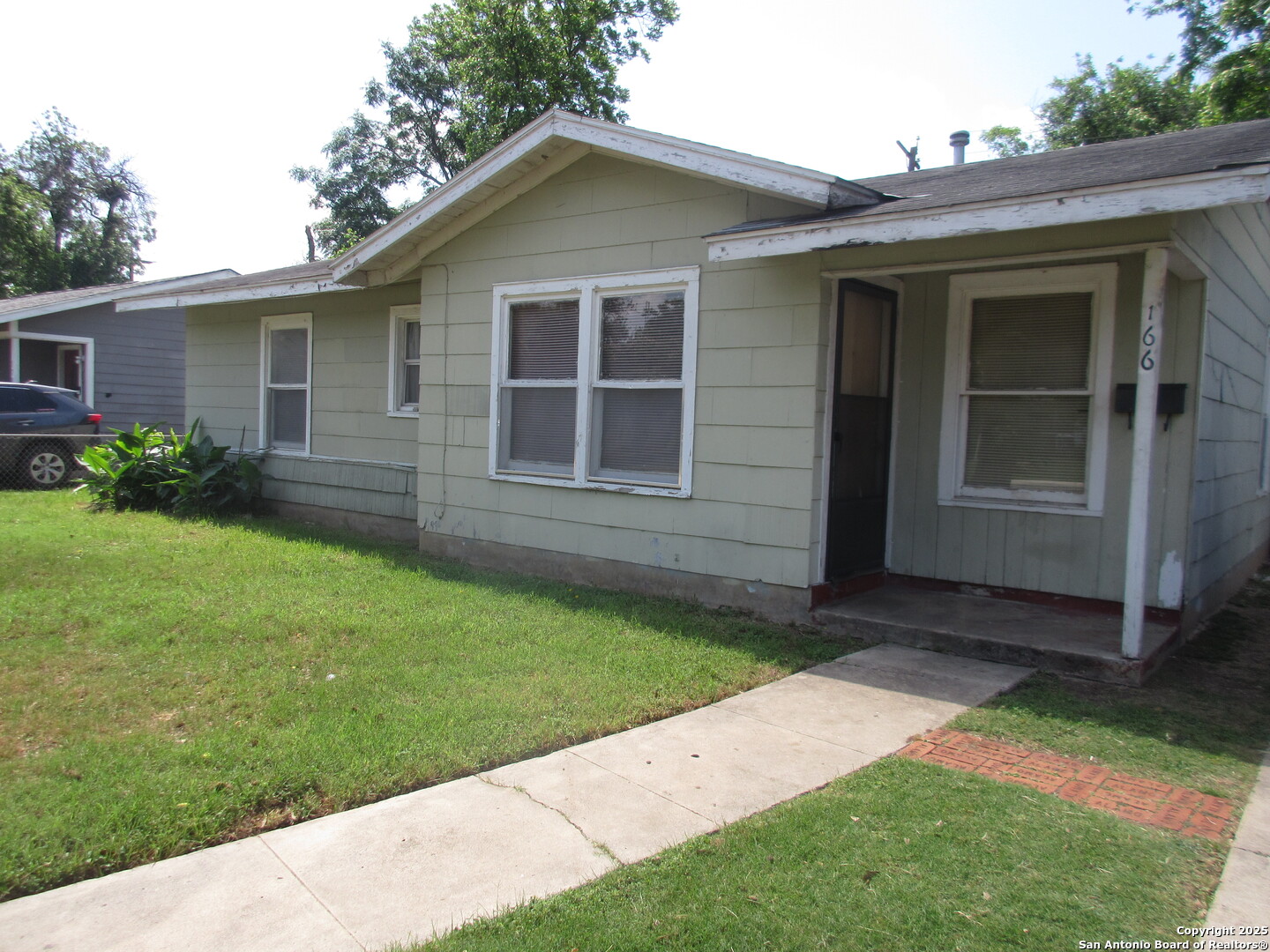 166 Hartford San Antonio TX 78223