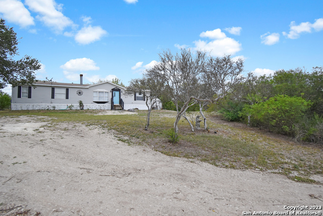 18703 County Road 5740 Castroville TX 78009