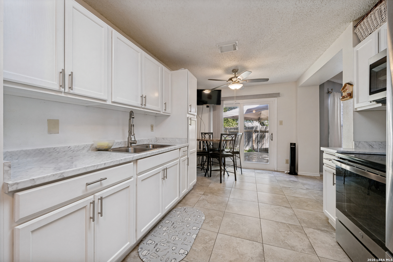 3611 Cameron Springs San Antonio TX 78244