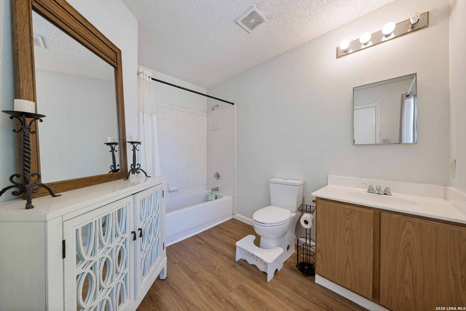 3611 Cameron Springs San Antonio TX 78244