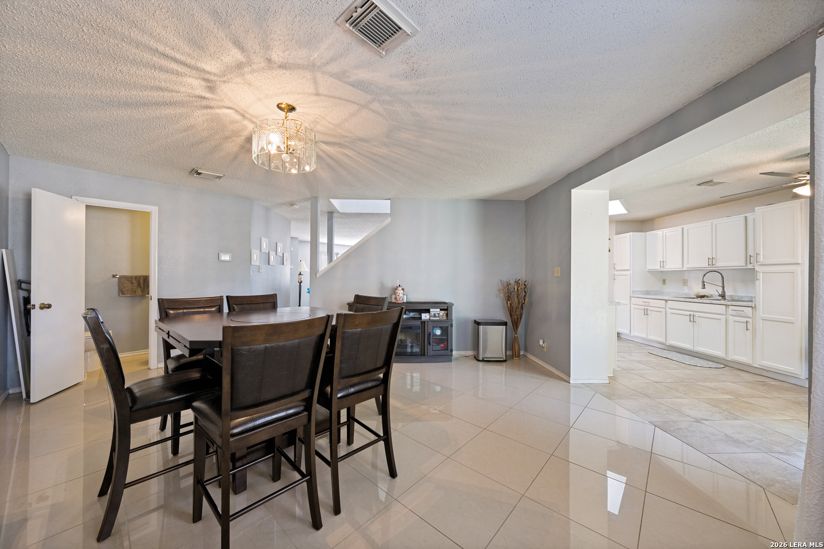 3611 Cameron Springs San Antonio TX 78244