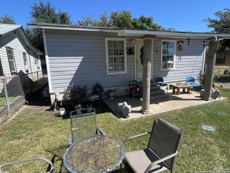 424 N San Horacio Avenue San Antonio TX 78228