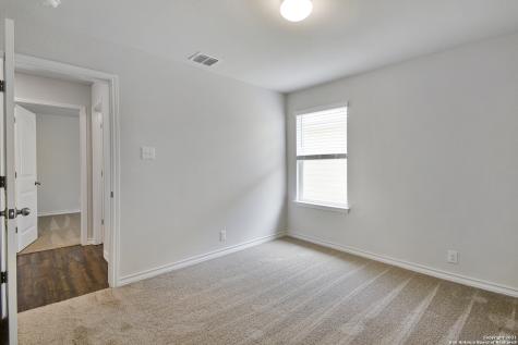1719 Garnet Spring San Antonio TX 78245