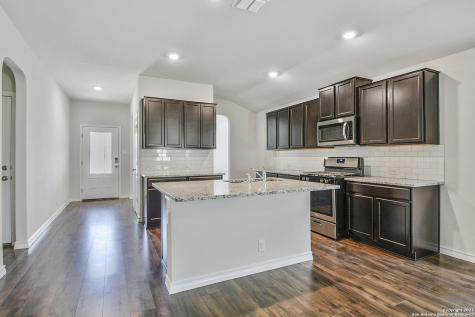 1719 Garnet Spring San Antonio TX 78245