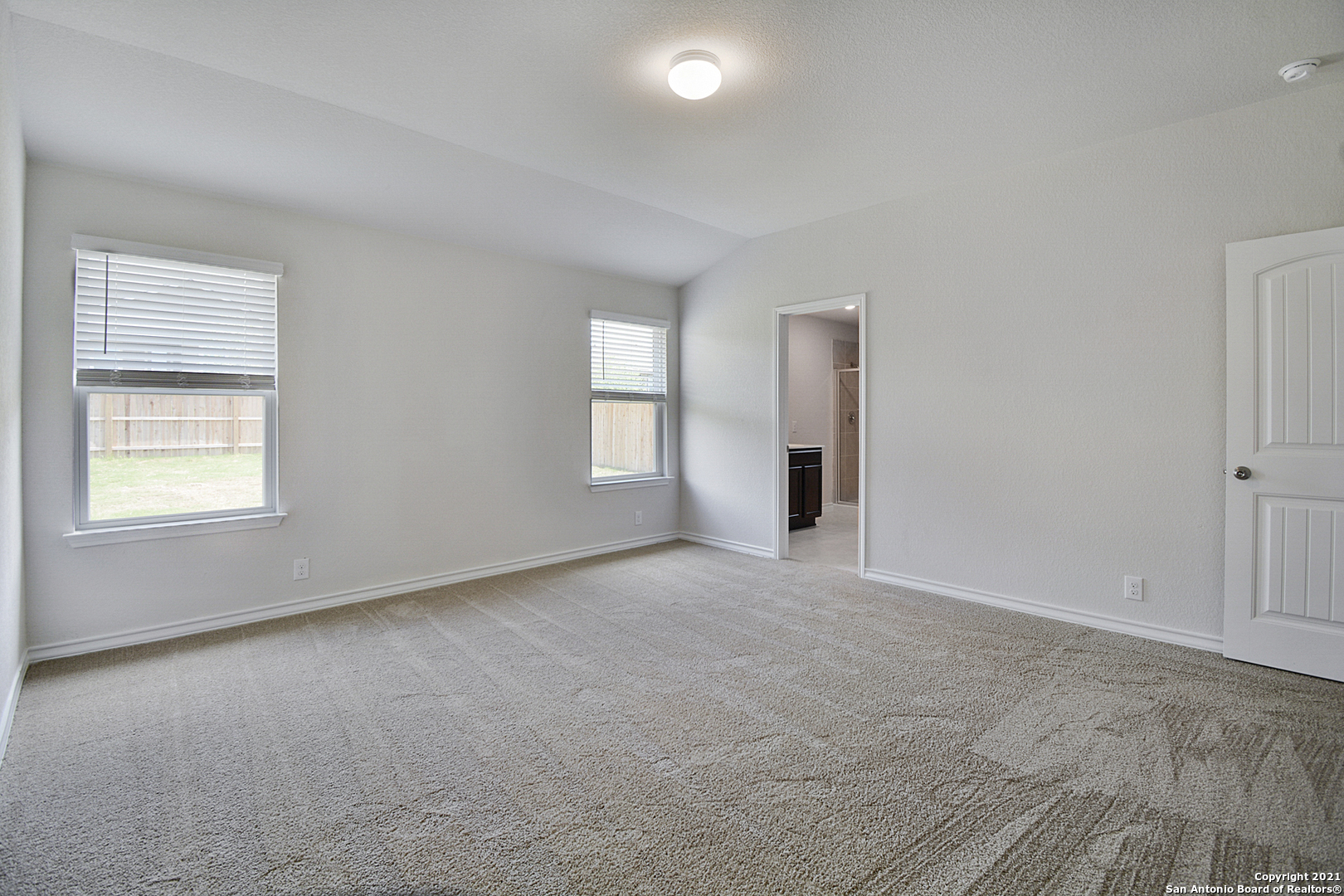 1719 Garnet Spring San Antonio TX 78245