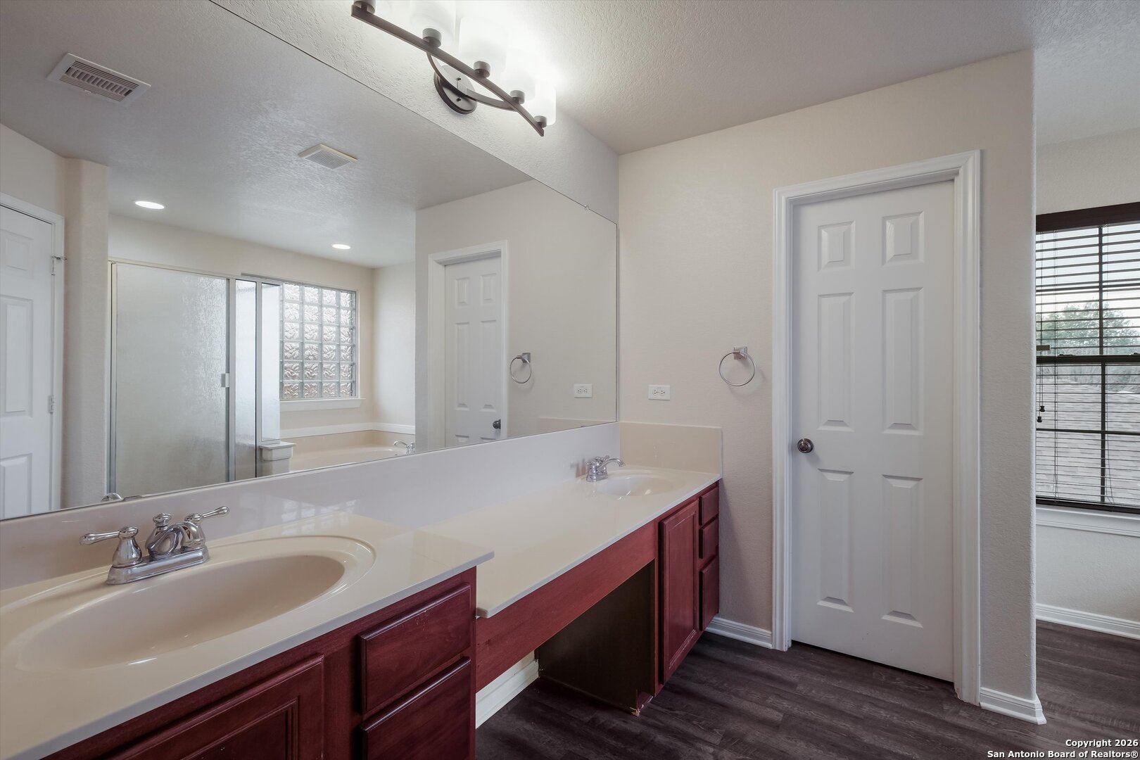 233 Springtree Trail Cibolo TX 78108