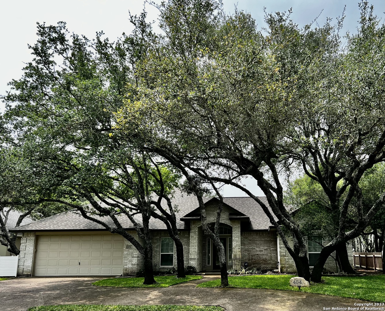 404 Champions Drive Rockport TX 78382