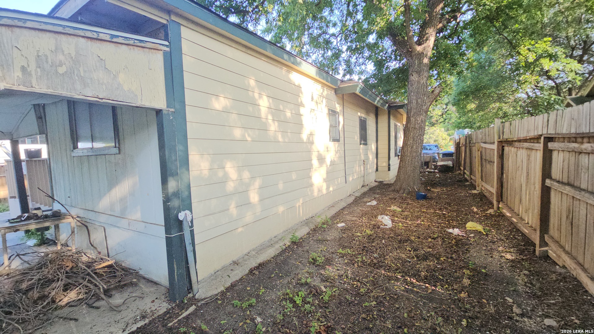 1819 W Wildwood San Antonio TX 78201
