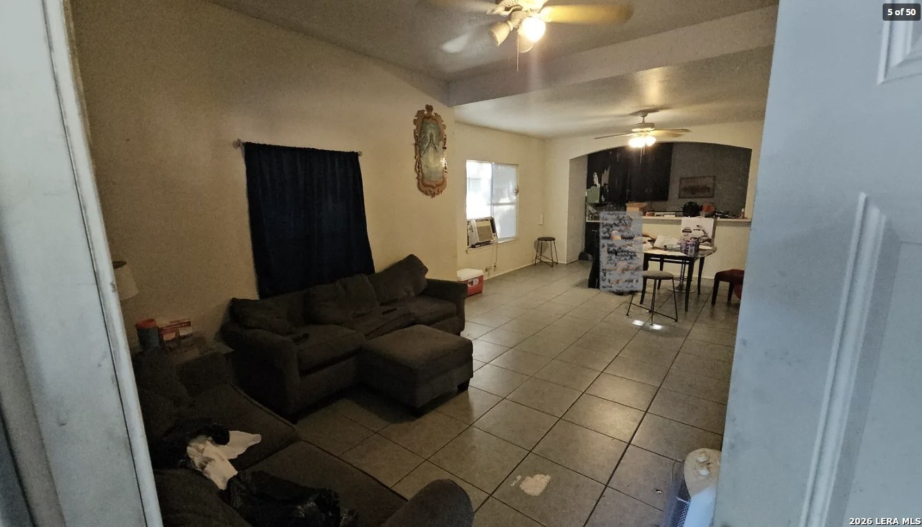 1819 W Wildwood San Antonio TX 78201