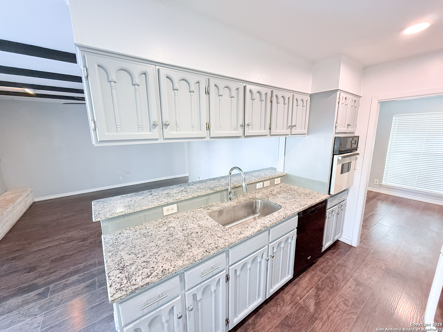 10402 Redlawn Drive San Antonio TX 78230