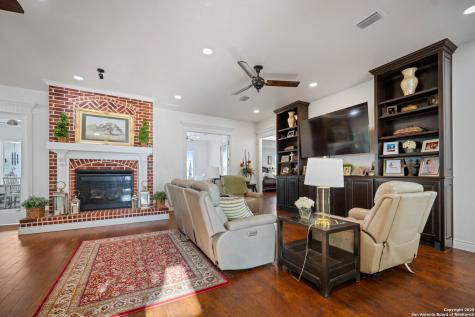 741 County Road 159 Kenedy TX 78119