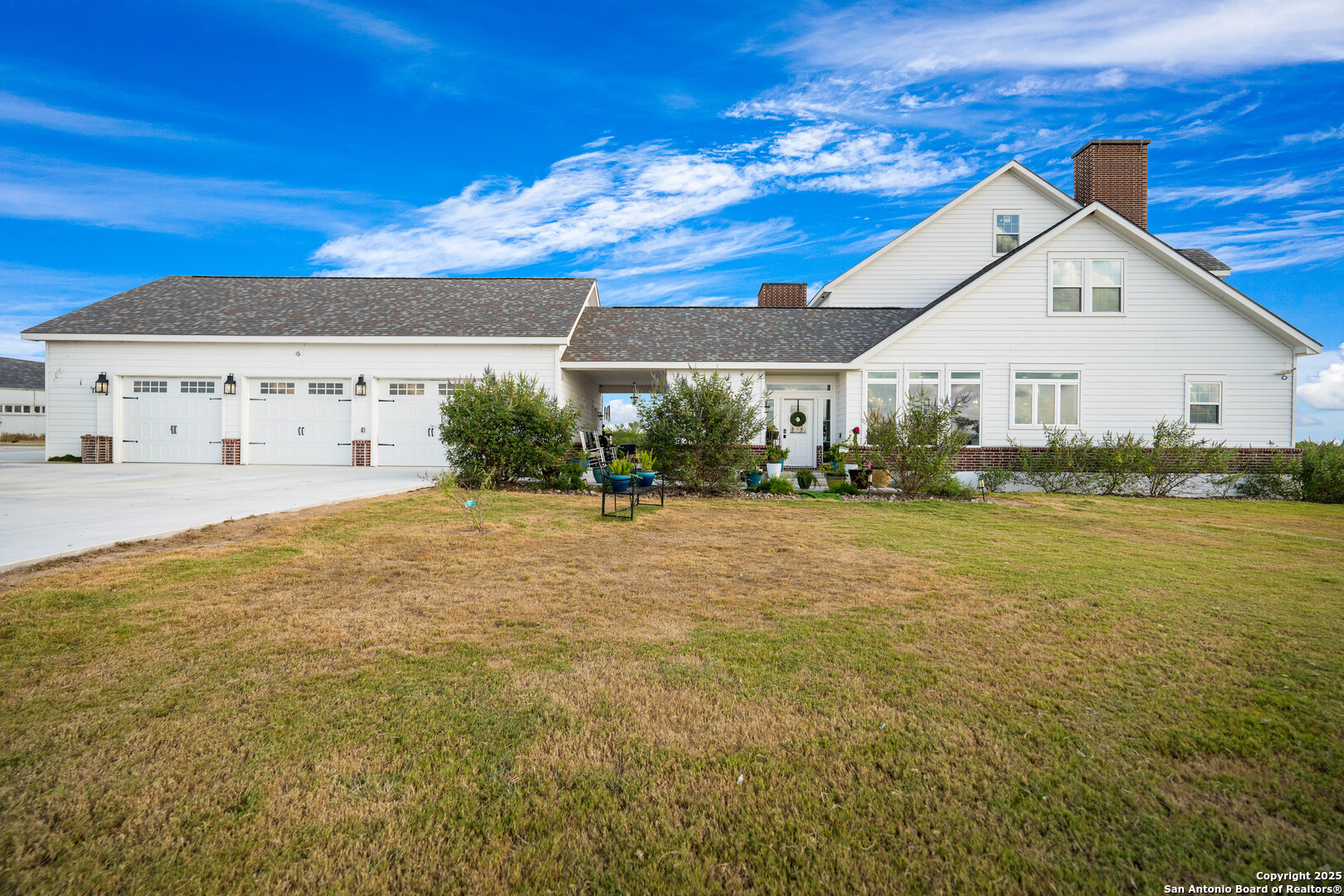 741 County Road 159 Kenedy TX 78119