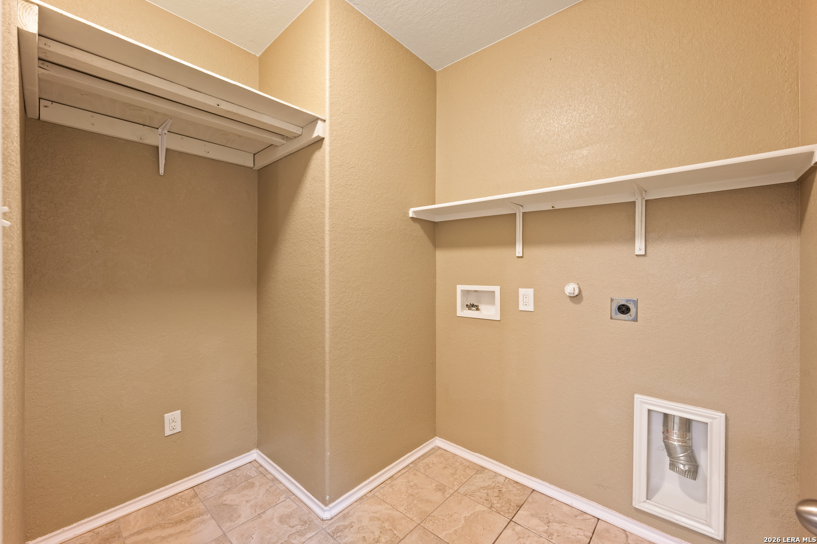 105 Rolling Creek Boerne TX 78006