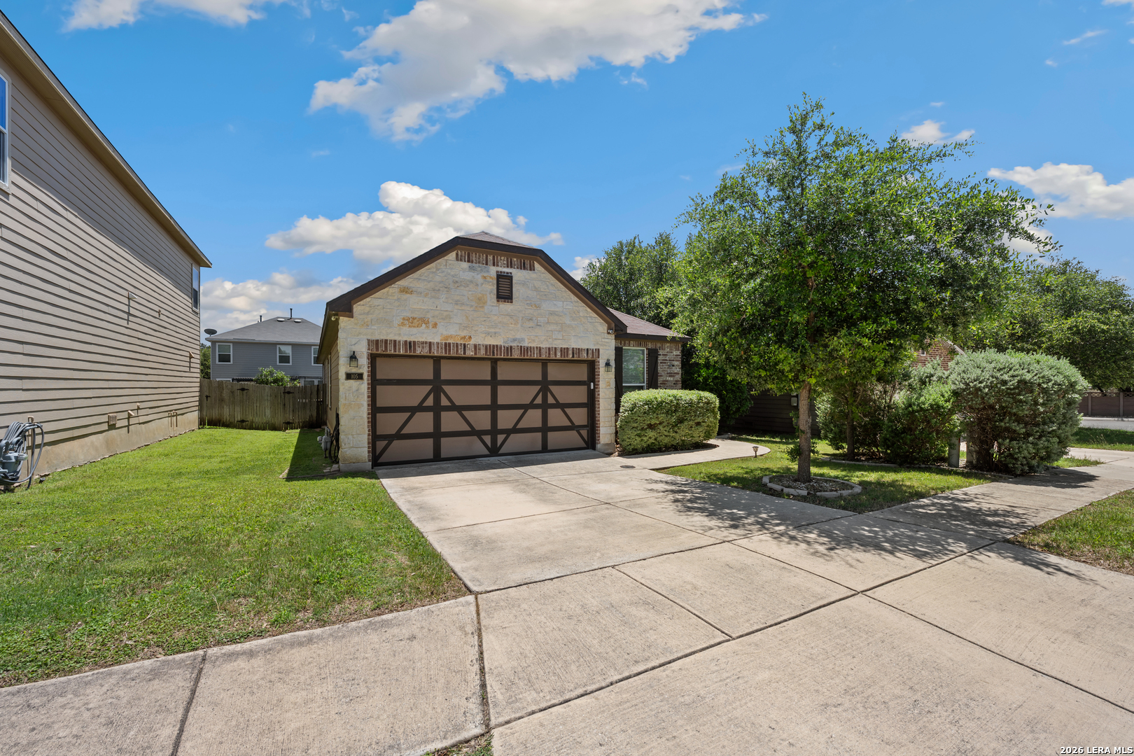 105 Rolling Creek Boerne TX 78006
