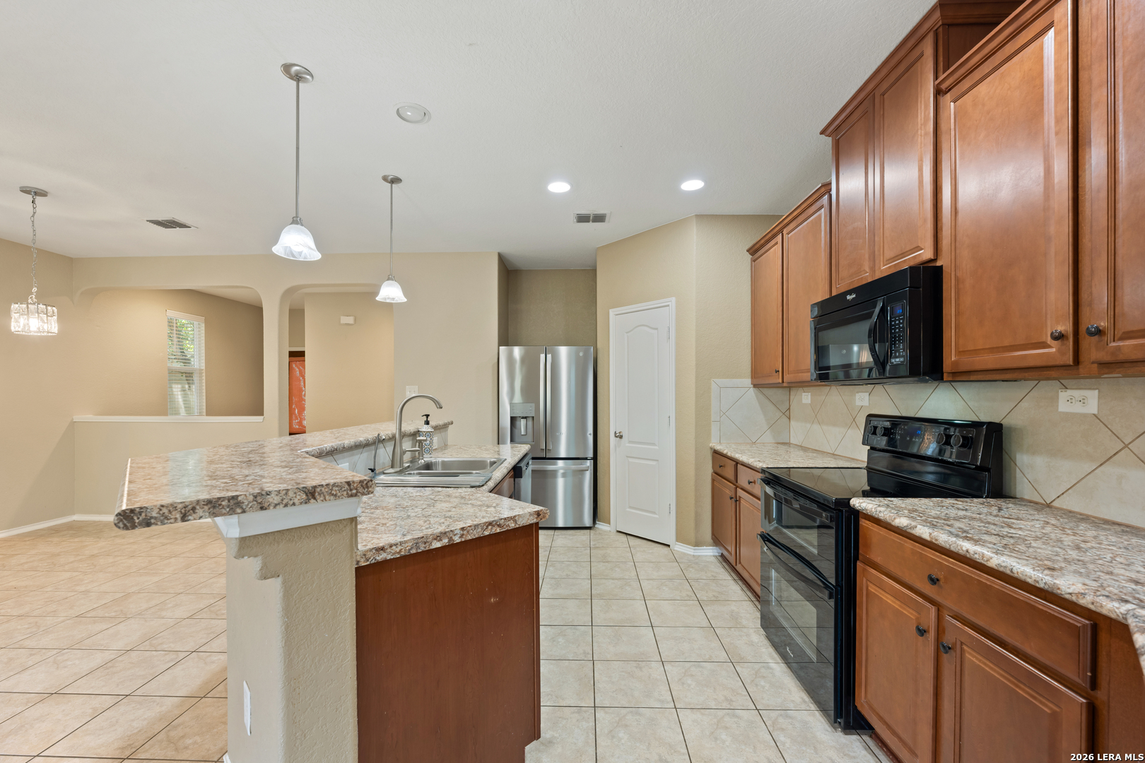 105 Rolling Creek Boerne TX 78006