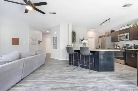 6706 Tezel Oaks San Antonio TX 78250