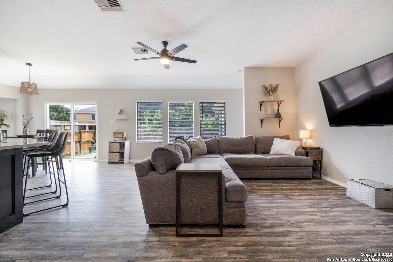 6706 Tezel Oaks San Antonio TX 78250