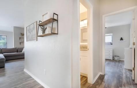 6706 Tezel Oaks San Antonio TX 78250