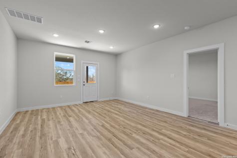 9906 Chavaneaux Landing San Antonio TX 78214