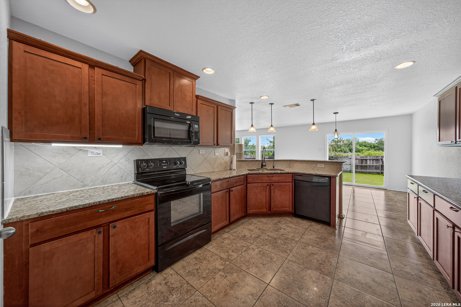 4435 Wrangler View San Antonio TX 78223