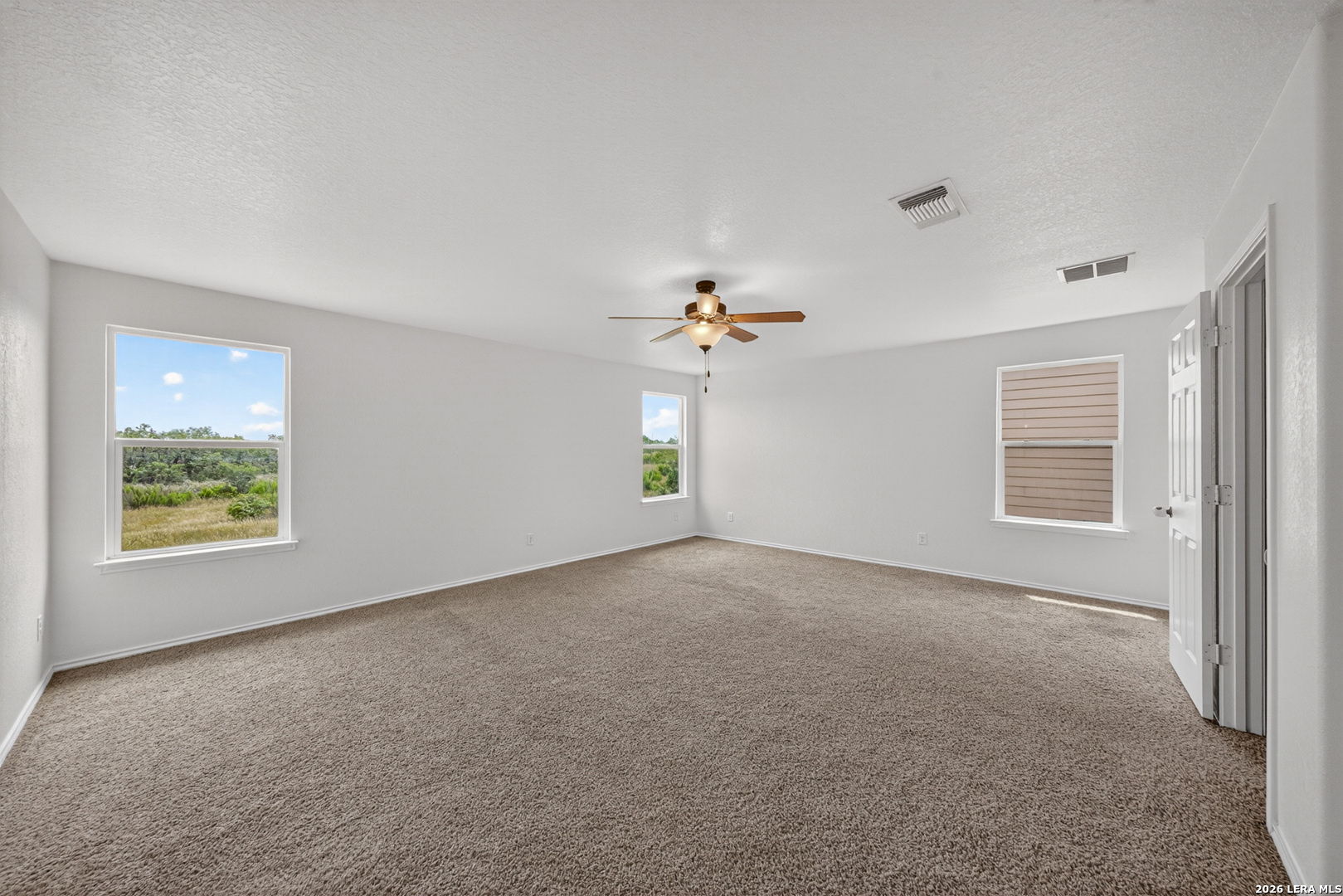 4435 Wrangler View San Antonio TX 78223