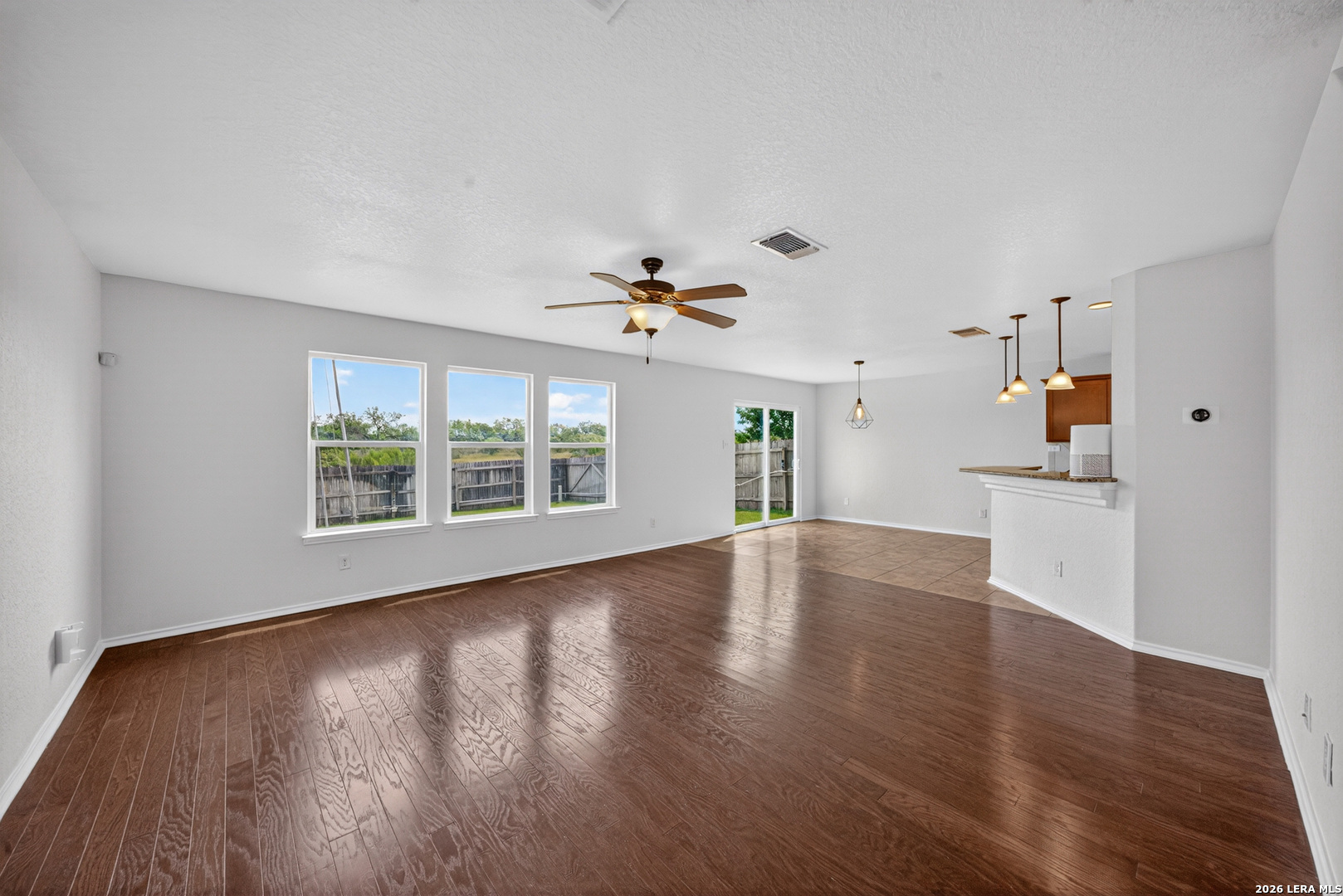 4435 Wrangler View San Antonio TX 78223