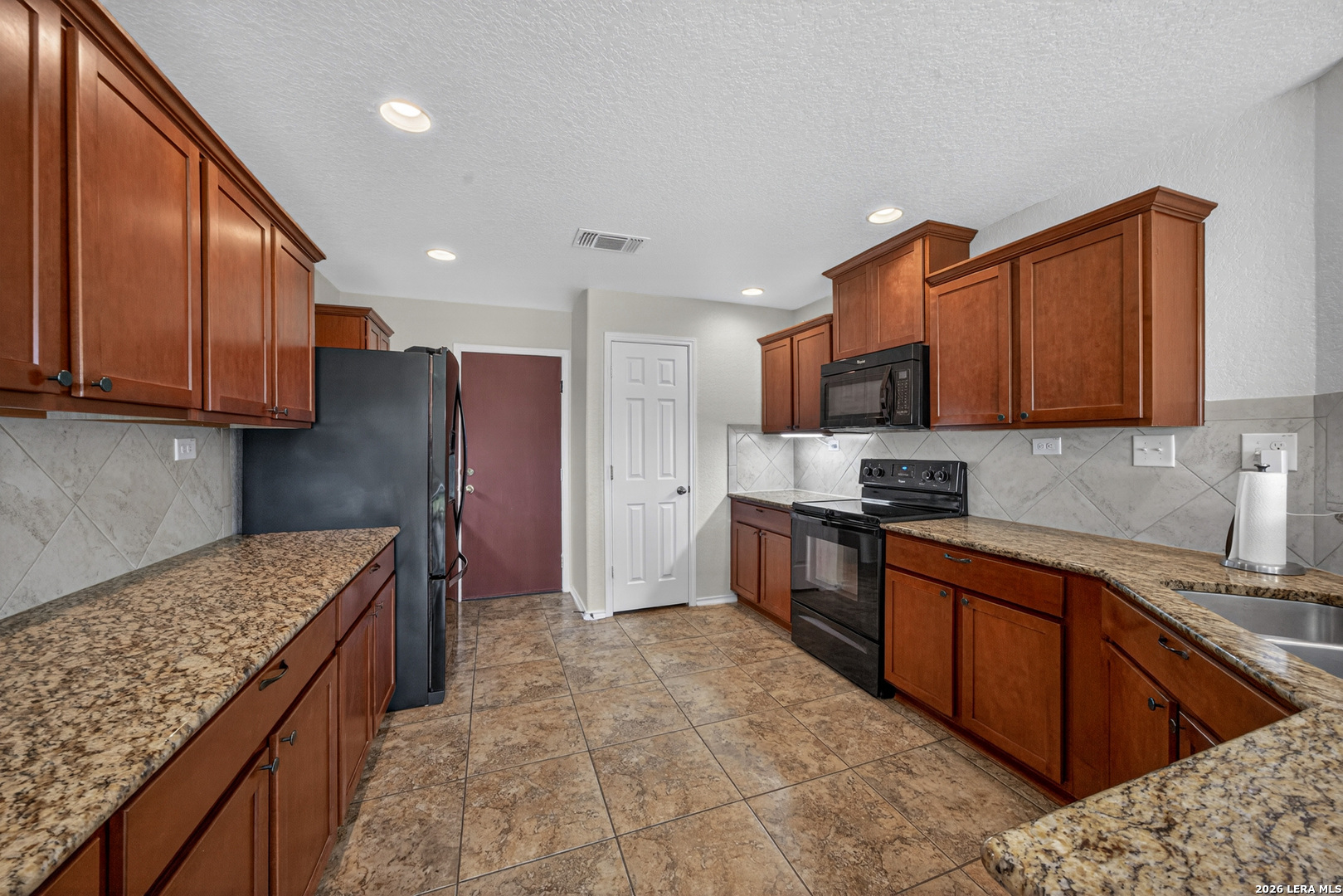 4435 Wrangler View San Antonio TX 78223