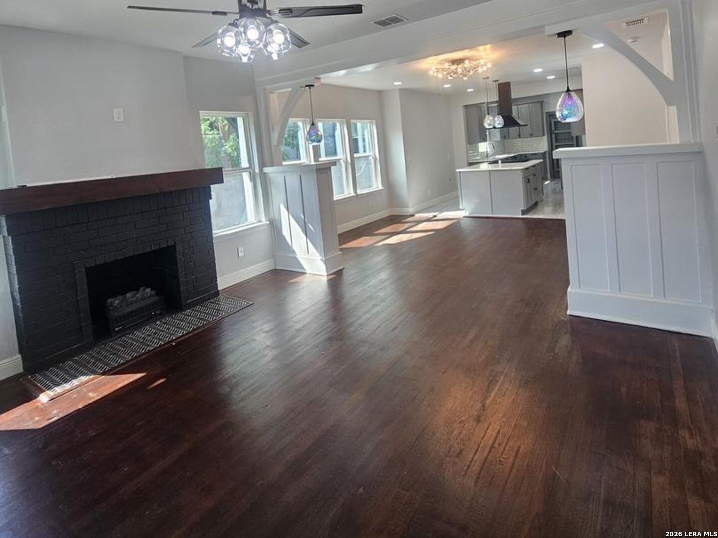 919 W Craig Place San Antonio TX 78201