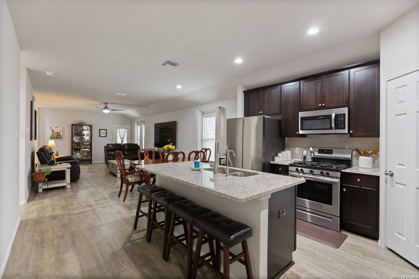 2026 Rhesus View San Antonio TX 78245
