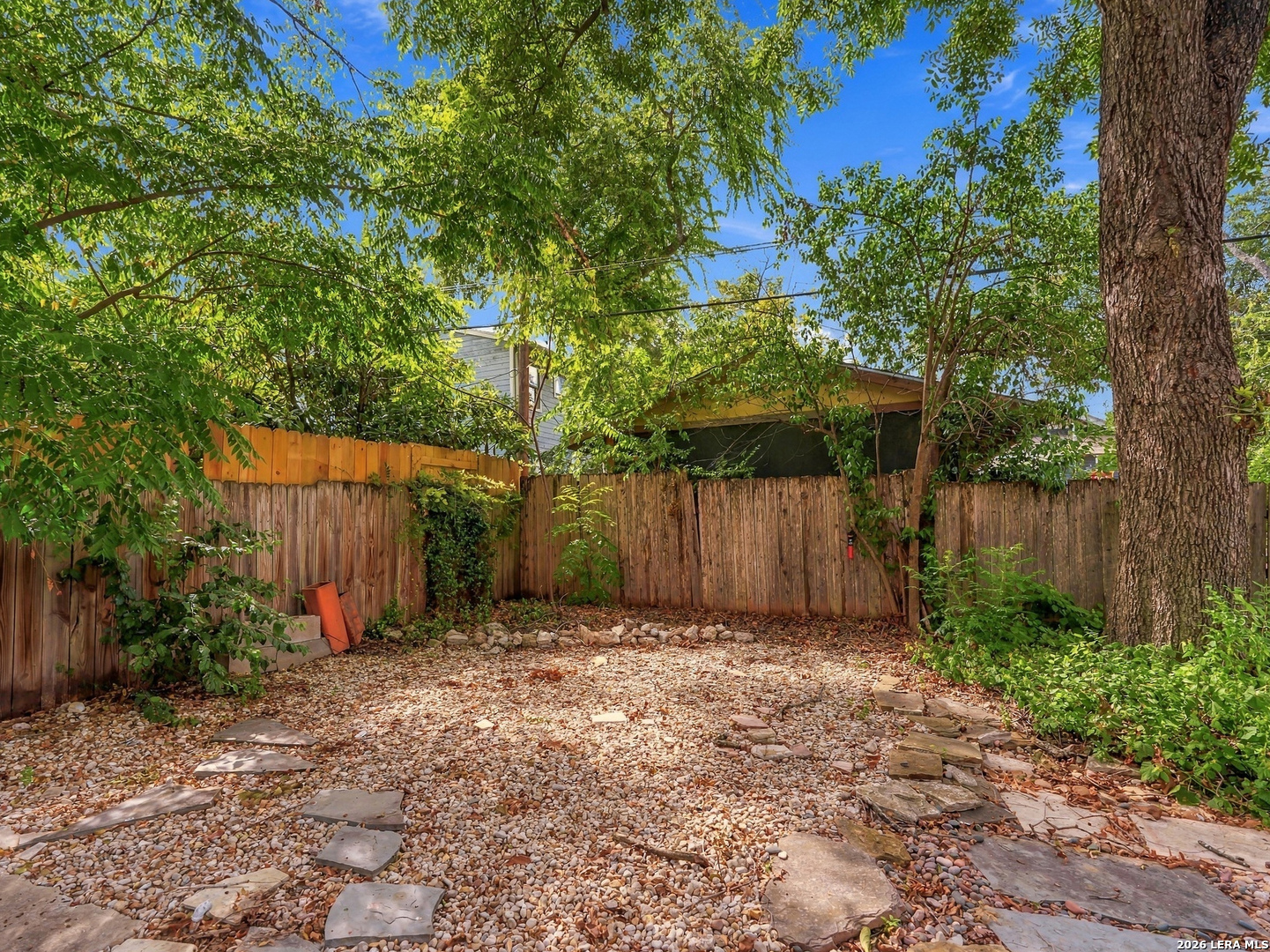 338 Queen Anne San Antonio TX 78209