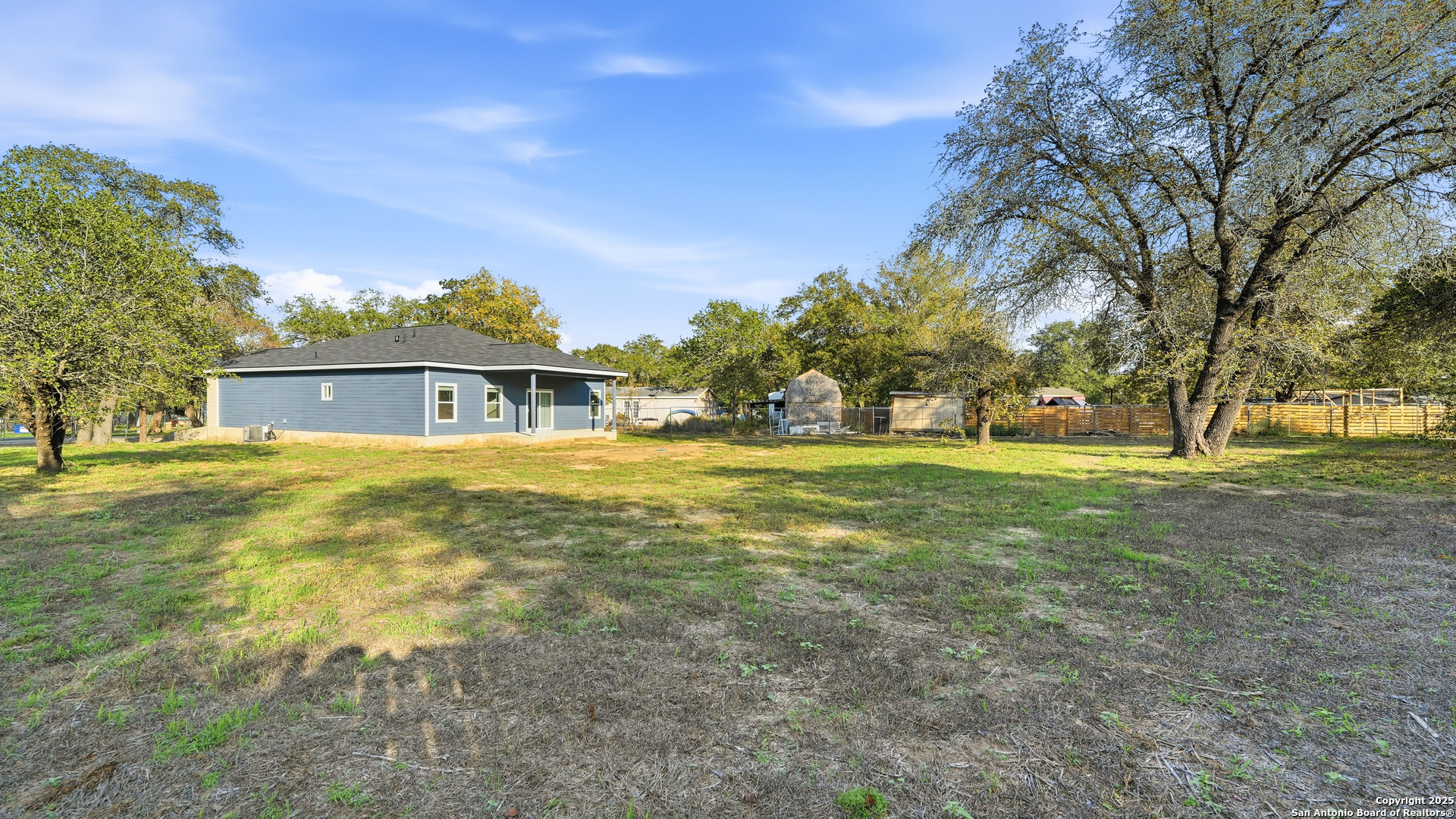 4606 Lee Way Elmendorf TX 78112