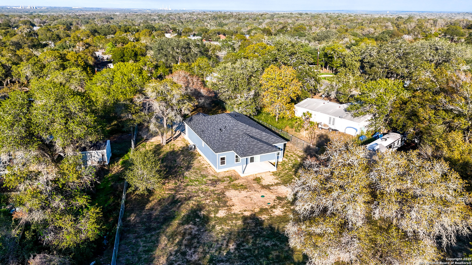 4606 Lee Way Elmendorf TX 78112