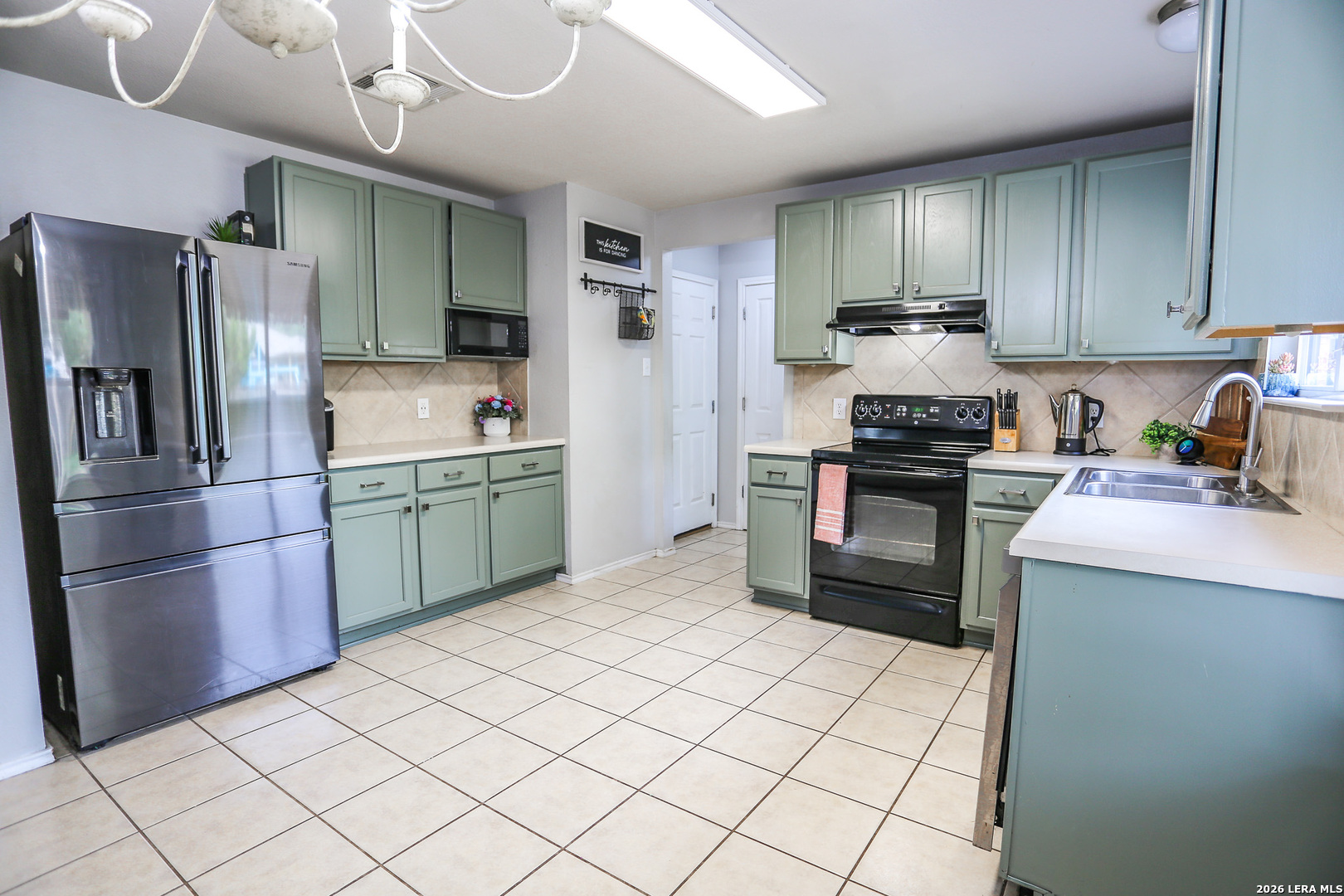100 Steer Lane Cibolo TX 78108