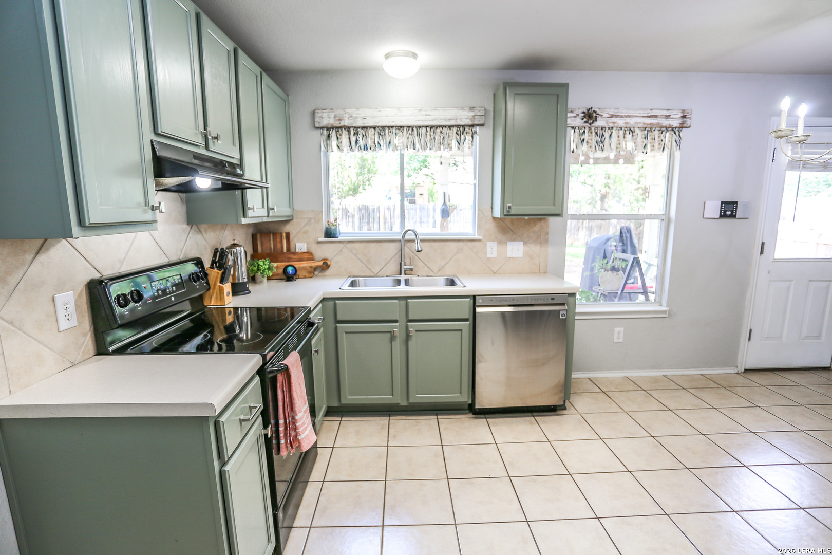 100 Steer Lane Cibolo TX 78108
