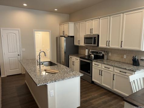 6907 Saddle Court Midland TX 79705