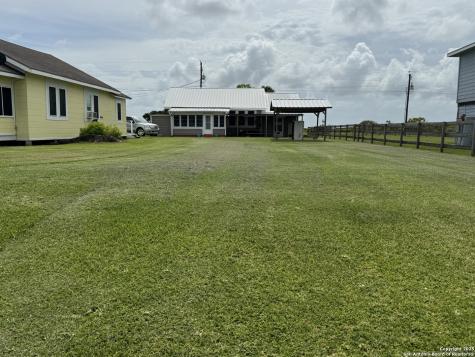 549 Marshall Johnson Avenue S Port Lavaca TX 77979