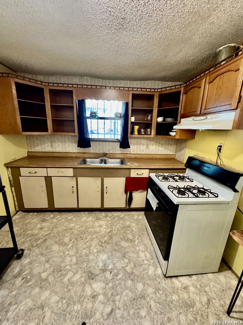 216 N San Gabriel Avenue San Antonio TX 78237