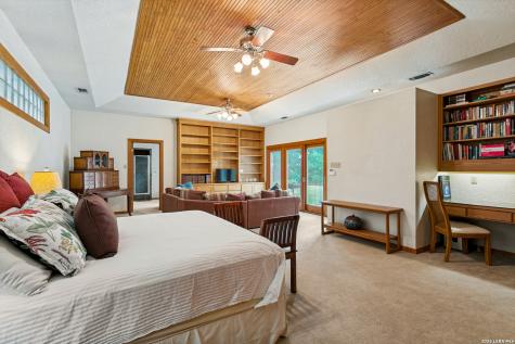 438 Paseo Encinal Street Olmos Park TX 78212