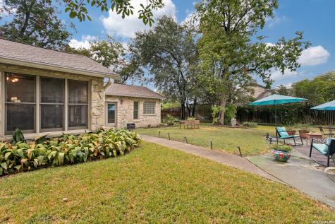 438 Paseo Encinal Street Olmos Park TX 78212