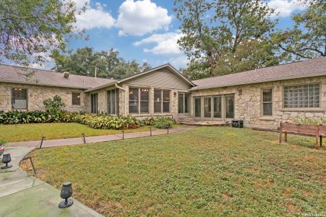 438 Paseo Encinal Street Olmos Park TX 78212