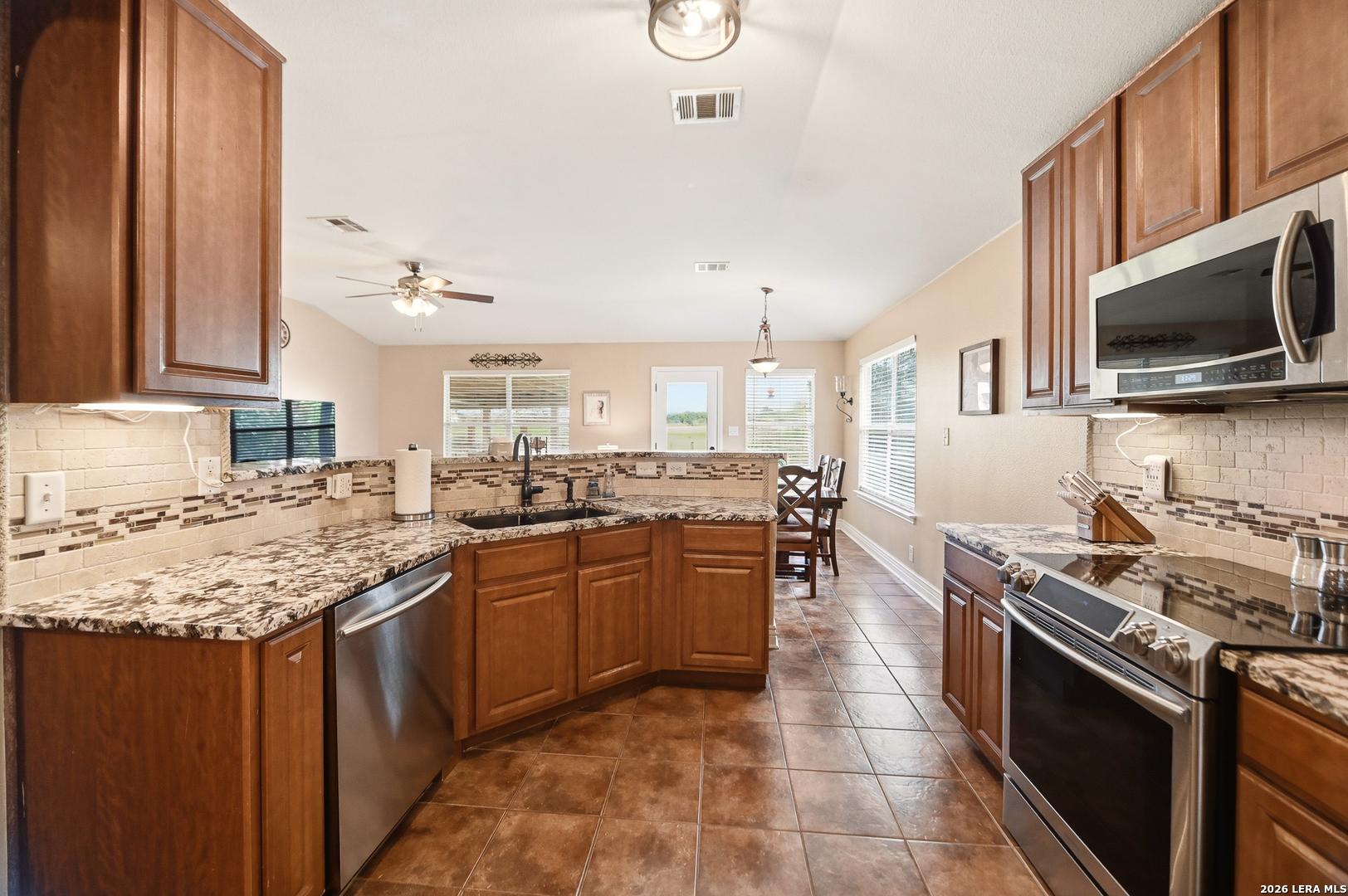 623 Starling Creek New Braunfels TX 78130