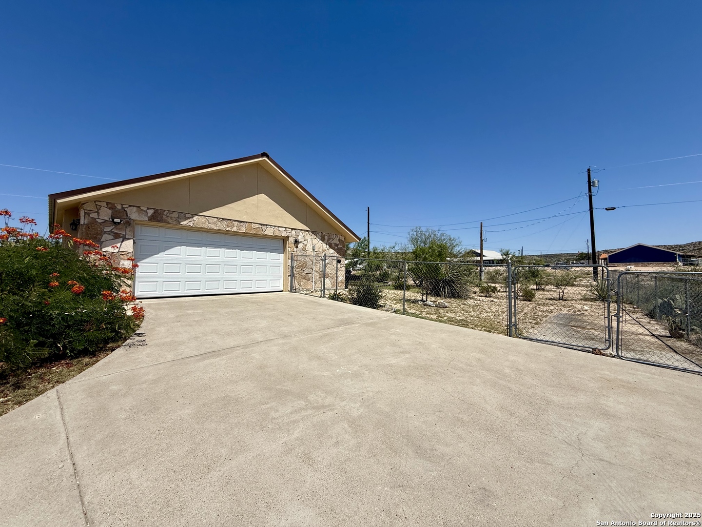 101 Ocotillo Sanderson TX 79848